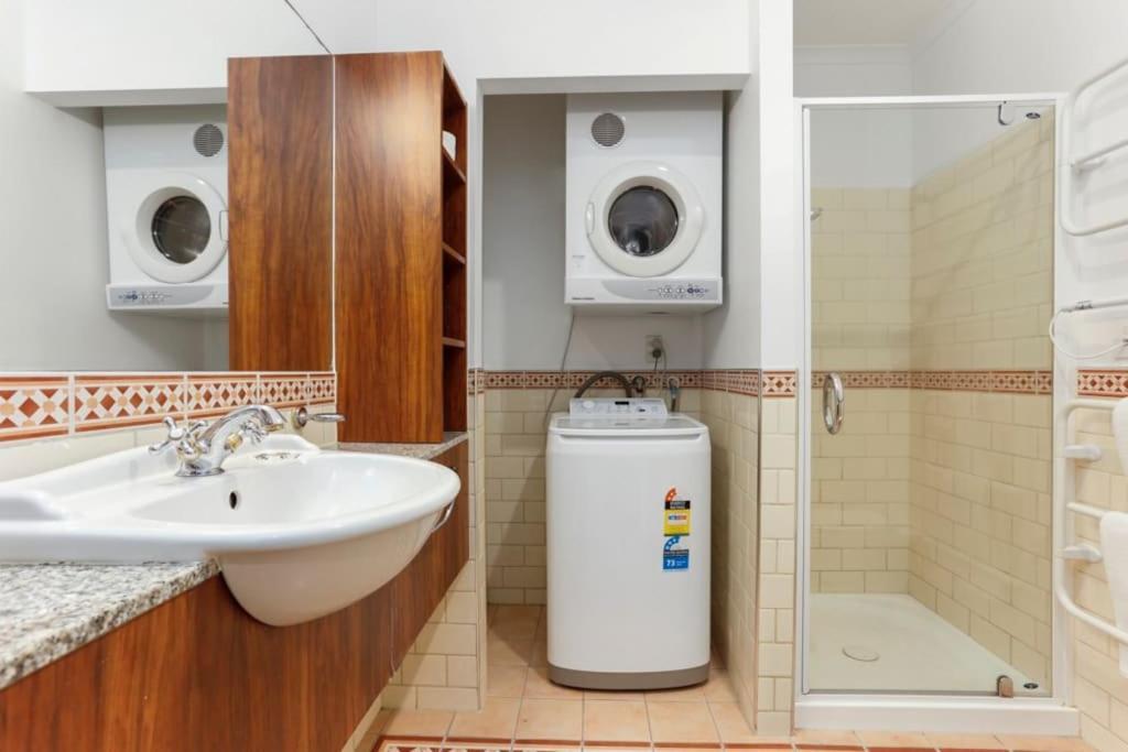 Newly Refurbished Waterfront Apartment! 3320 Auckland Exterior photo